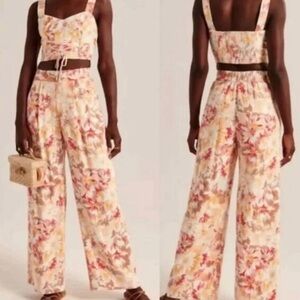 Abercrombie & Fitch Linen-Blend Pull-On Wide Leg Pants & Corset Top Set Floral